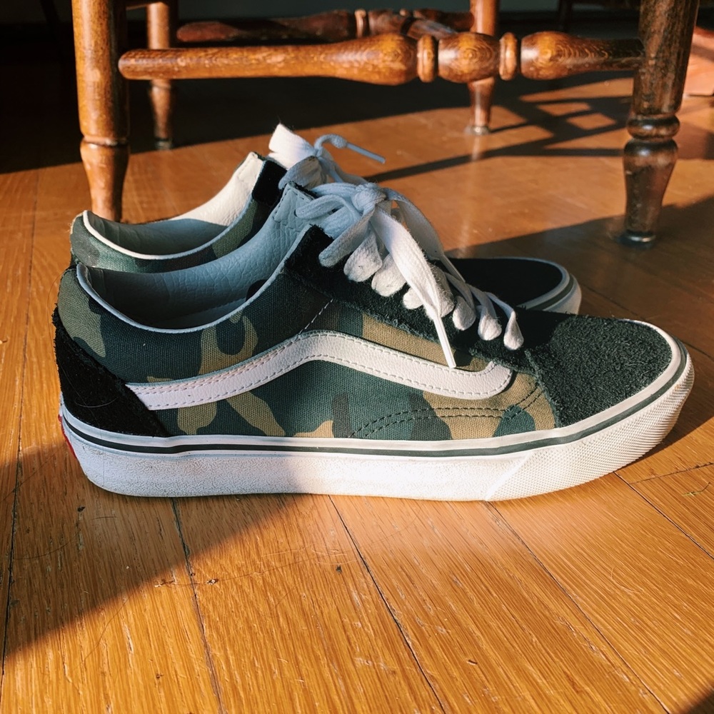 Women’s Camo Vans